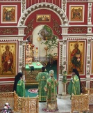 Божественная Литургия в Спасо-Преображенском соборе в день Святой Троицы. 12 июня 2011г.