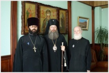 Богослужение в день памяти апостола Иоанна Богослова в храме Хабаровской семинарии (21 мая 2010 года)